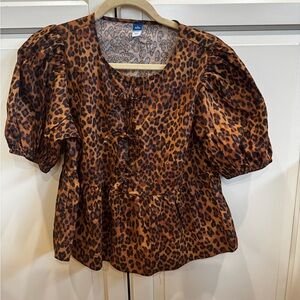 Old Navy Leopard Print Puff Sleeve Blouse